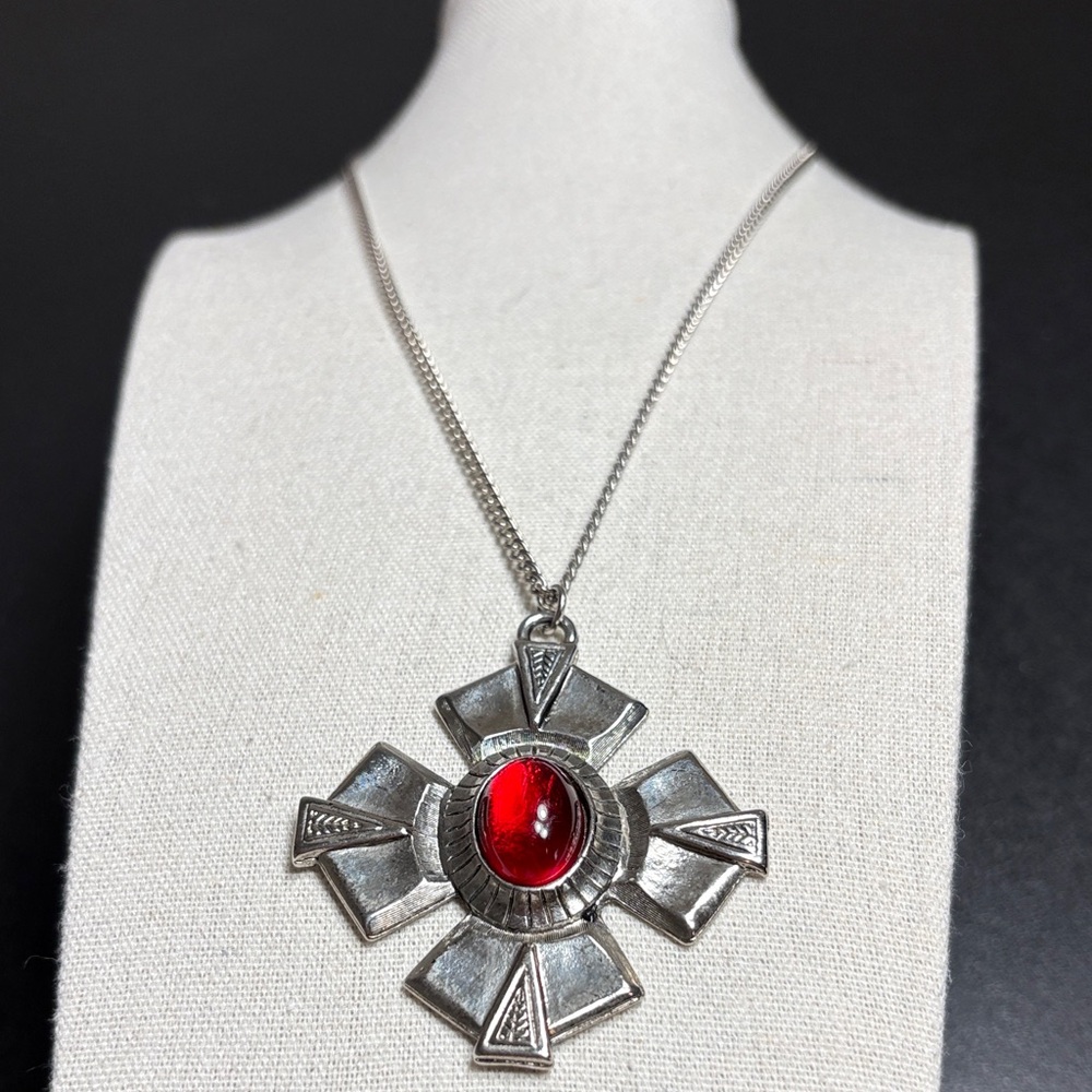 JPI 2000 Gothic Silver atone Medallion Necklace with Red Cabochon